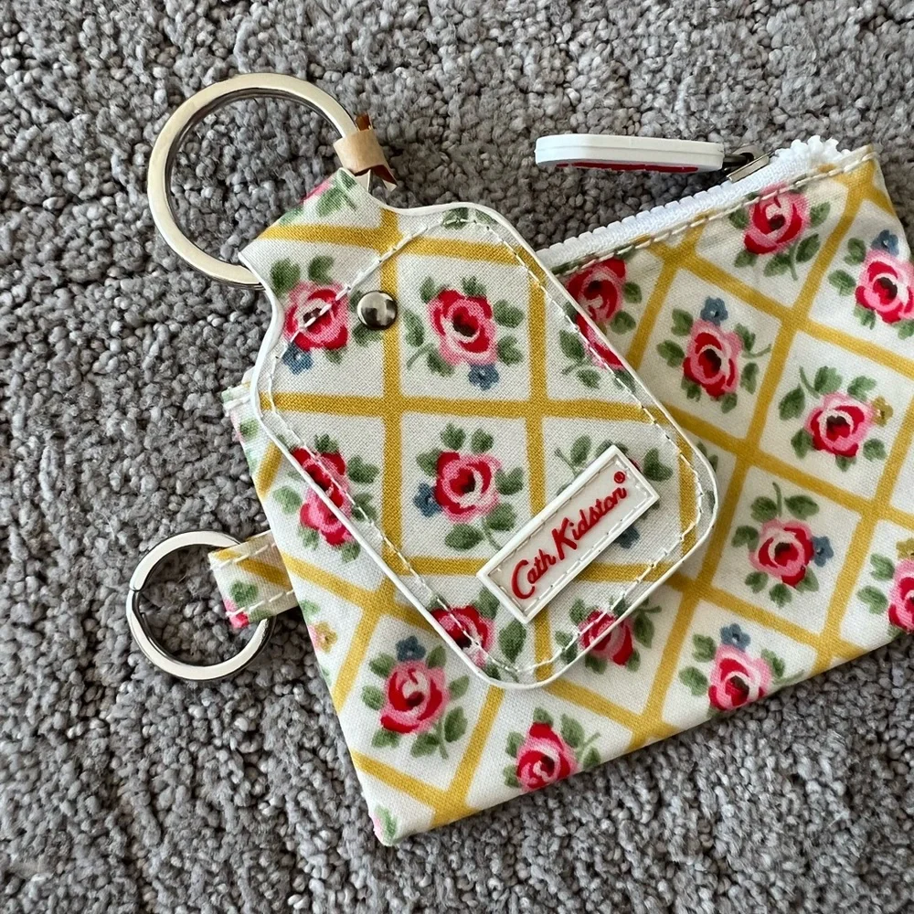 Cath Kidston London Rose Bundle - 2 Pieces